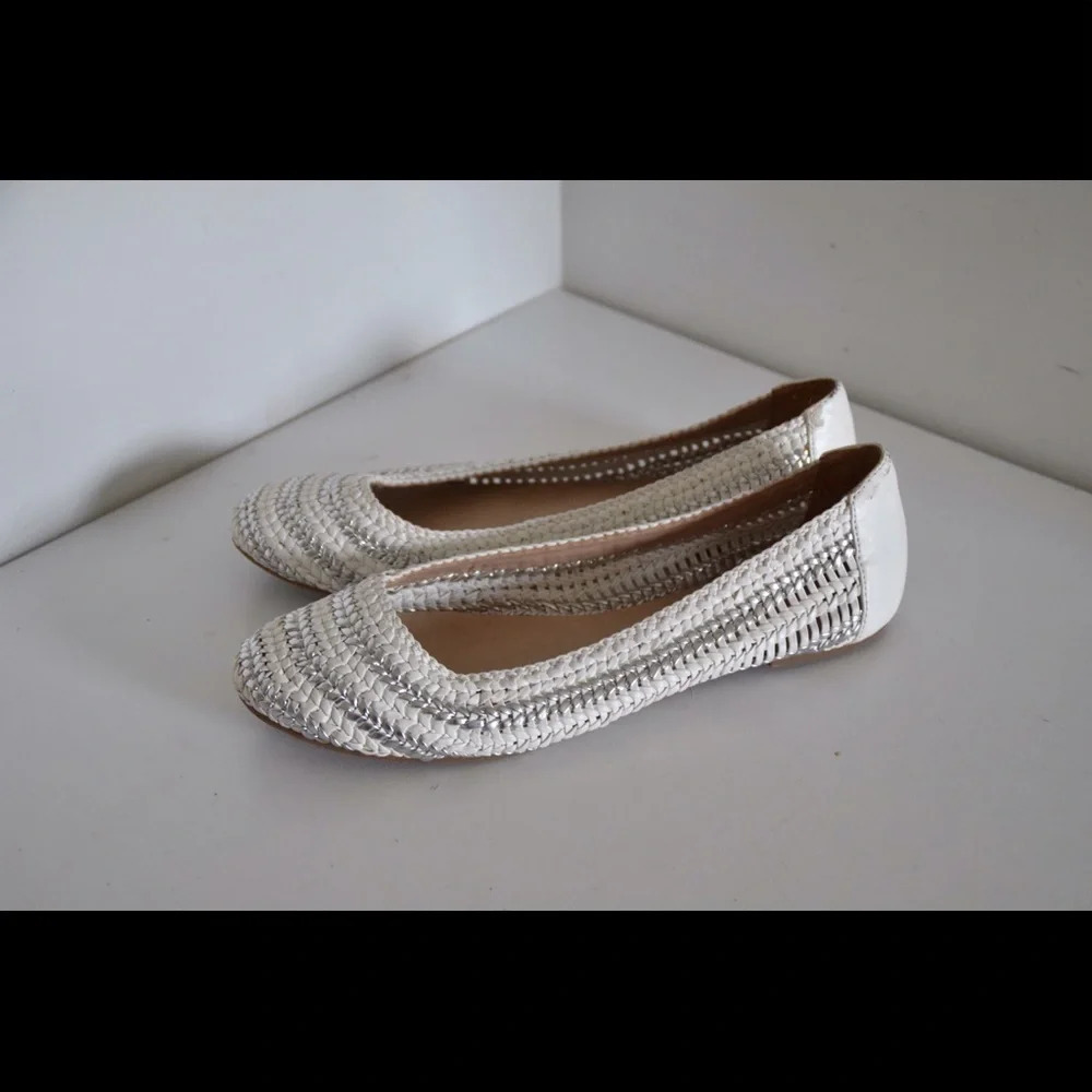 Aldo weave leather flats